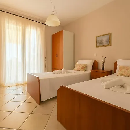 Elani Private Retreat - Anna Garden Escape 希维利
