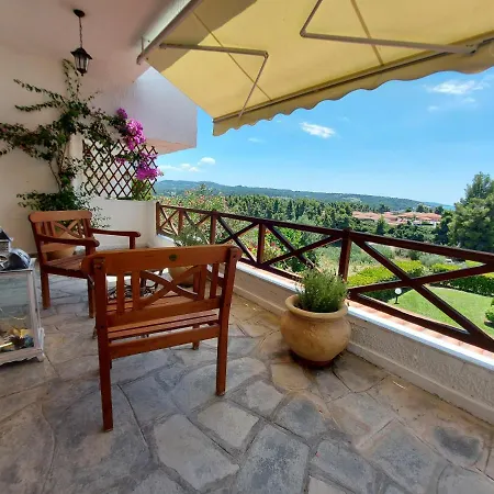 Elani Private Retreat - Anna Garden Escape * Siviri