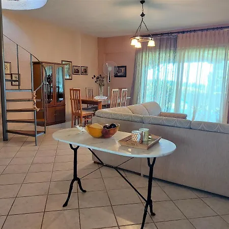 Elani Private Retreat - Anna Garden Escape Σίβηρη