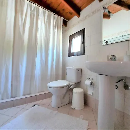Elani Private Retreat - Anna Garden Escape Villa
