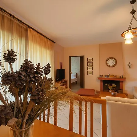Elani Private Retreat - Anna Garden Escape Βίλα *